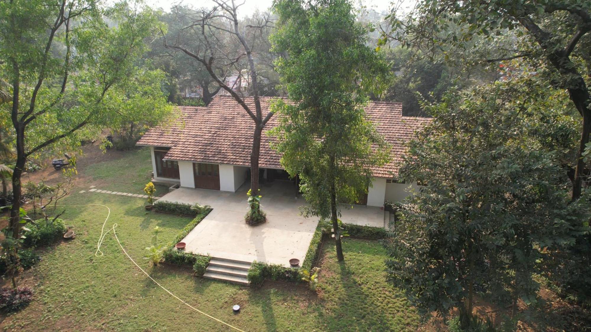 Banyan House - Luxurious 4 Bedroom Villa On One Acre, Near The Beach Nagaon  Exteriör bild